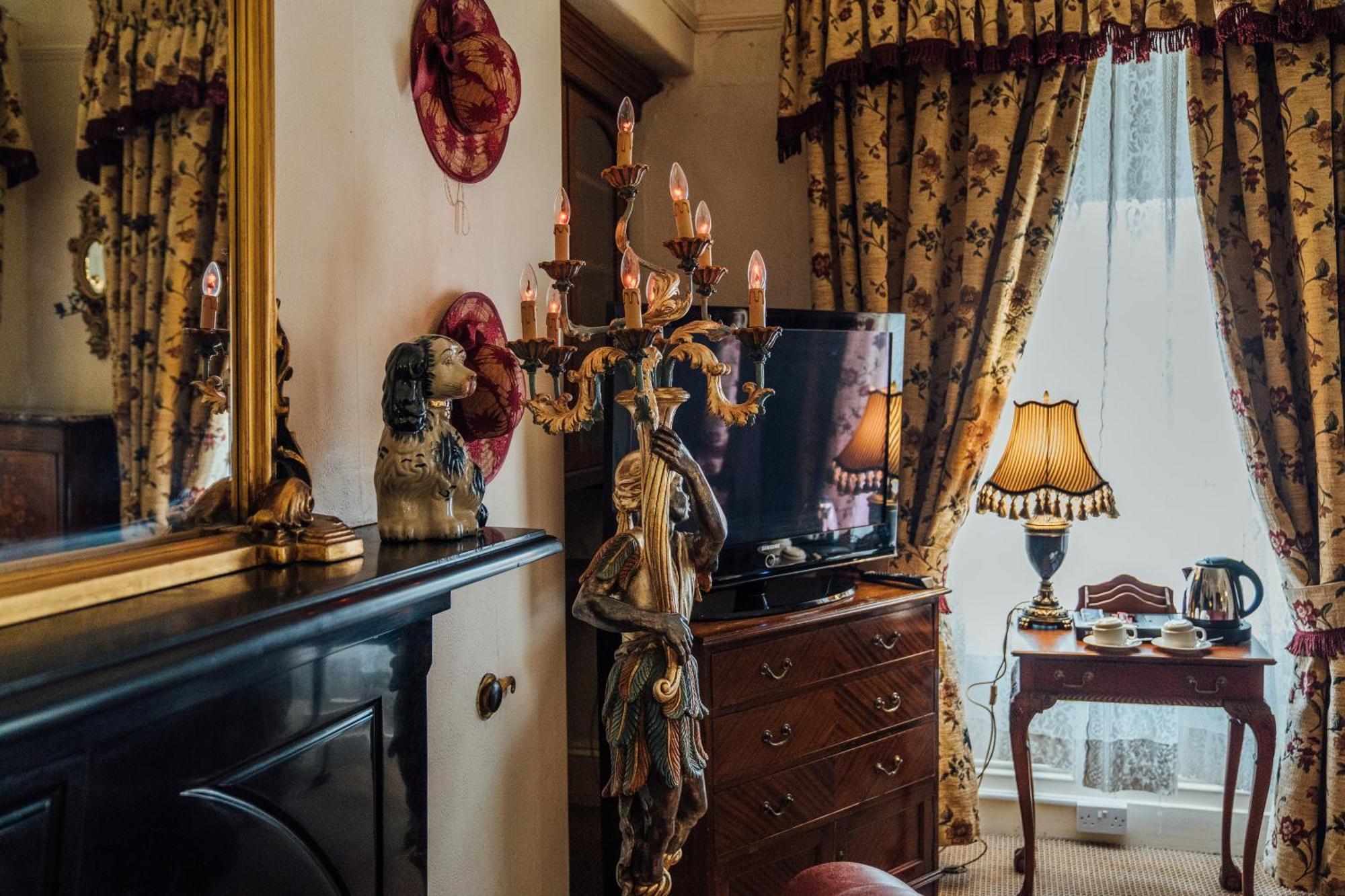 Charlemont House Moy Bed & Breakfast エクステリア 写真