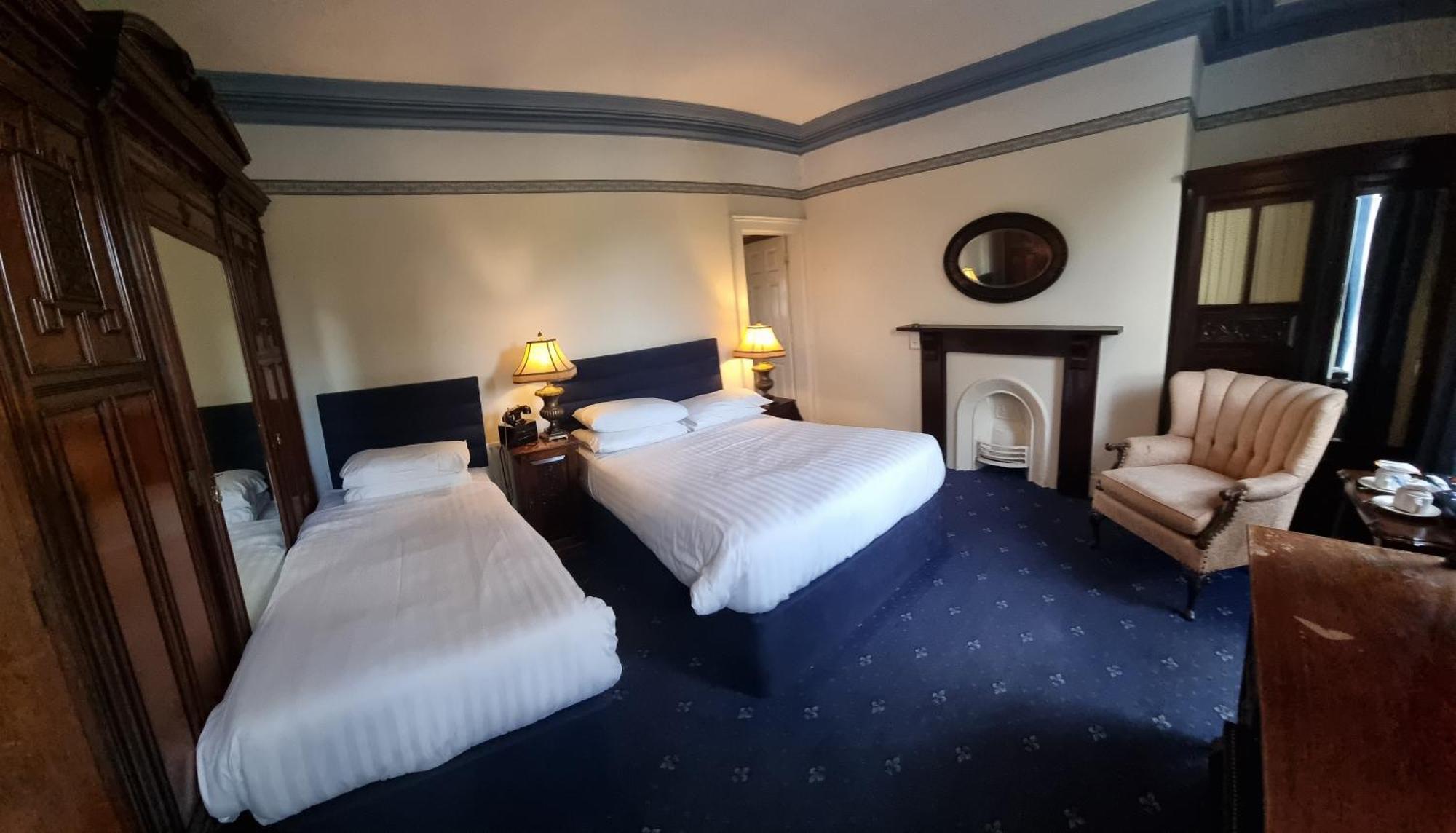 Charlemont House Moy Bed & Breakfast エクステリア 写真