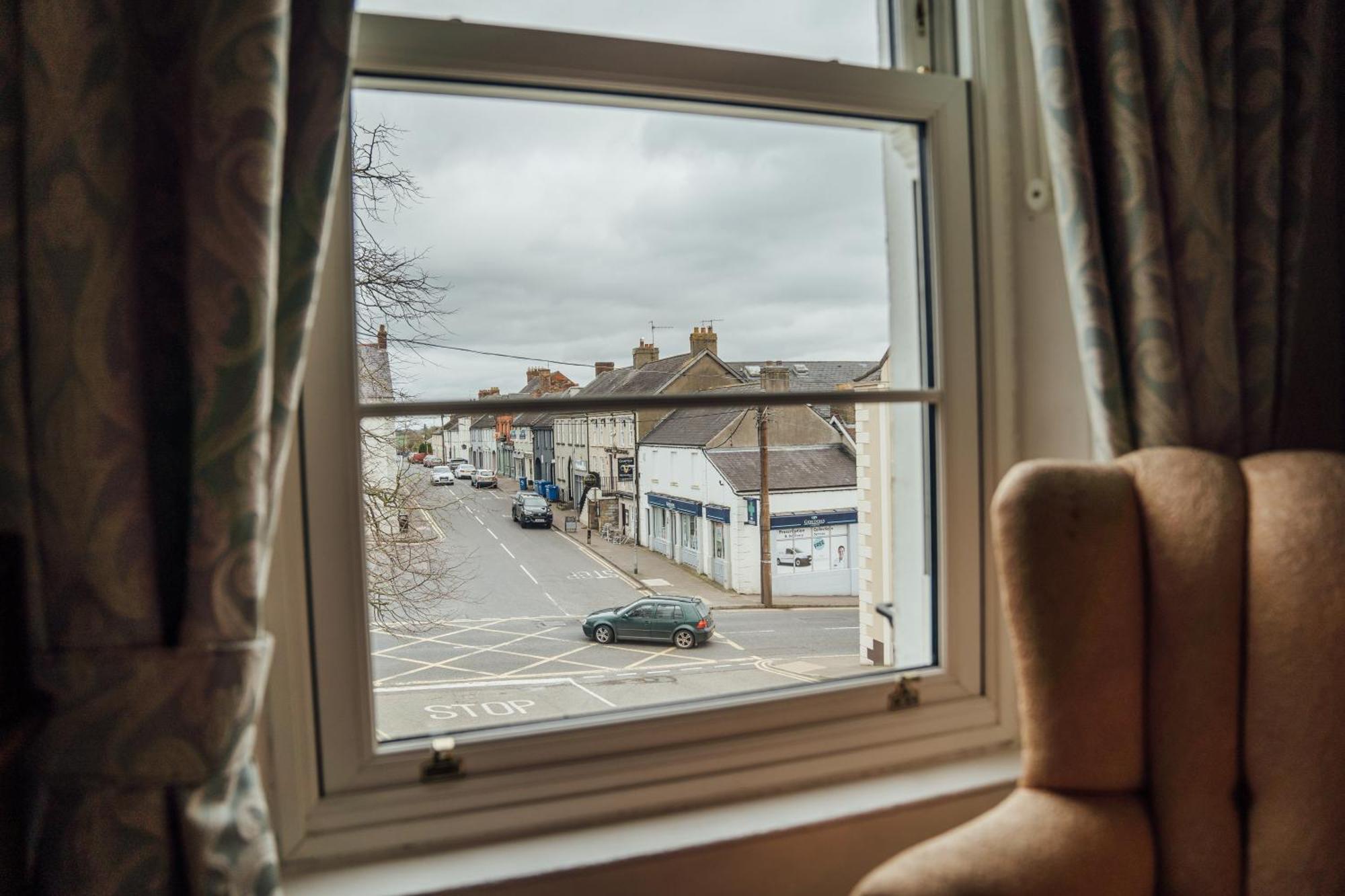 Charlemont House Moy Bed & Breakfast エクステリア 写真